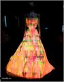 Платье на 24 тысячи лампочек